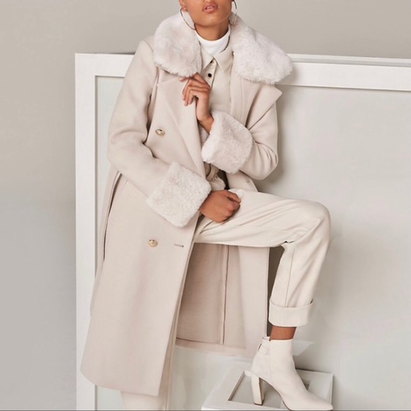 Wool trench coat - Picture 2 of 9